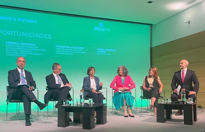 Intervenção 50 anos DECO