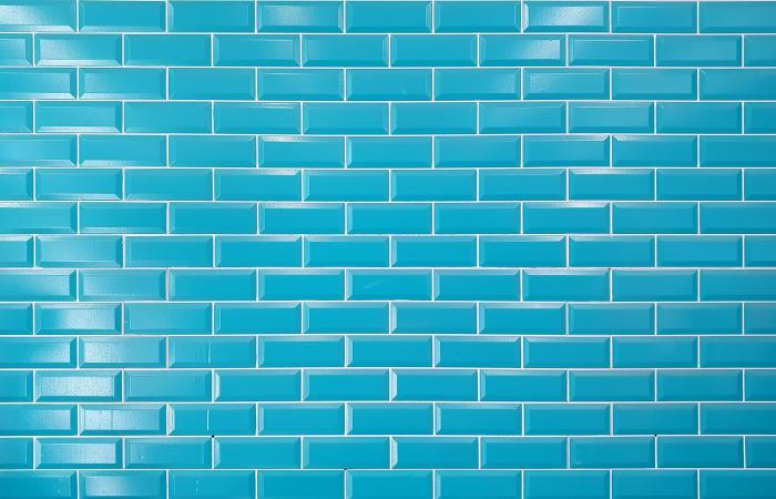 azulejos retangulares azuis