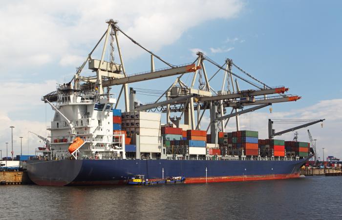imagem de navio de carga